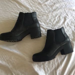 Steve Madden Chelsea Boots